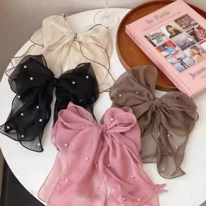 Elegant Pearl Bow Hair Clip